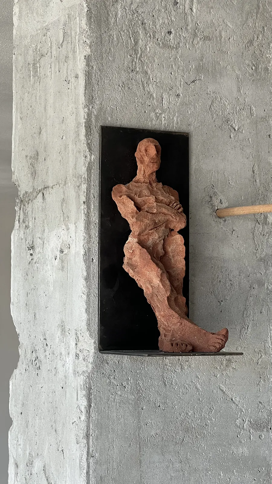 Image of observer by Denys Shimanskyi, size: 27х13х12, made of ceramics, chamotte, metal, Sculpture medium, part of the сухоцвіти series, priced at $300 Photo 8 of 11.