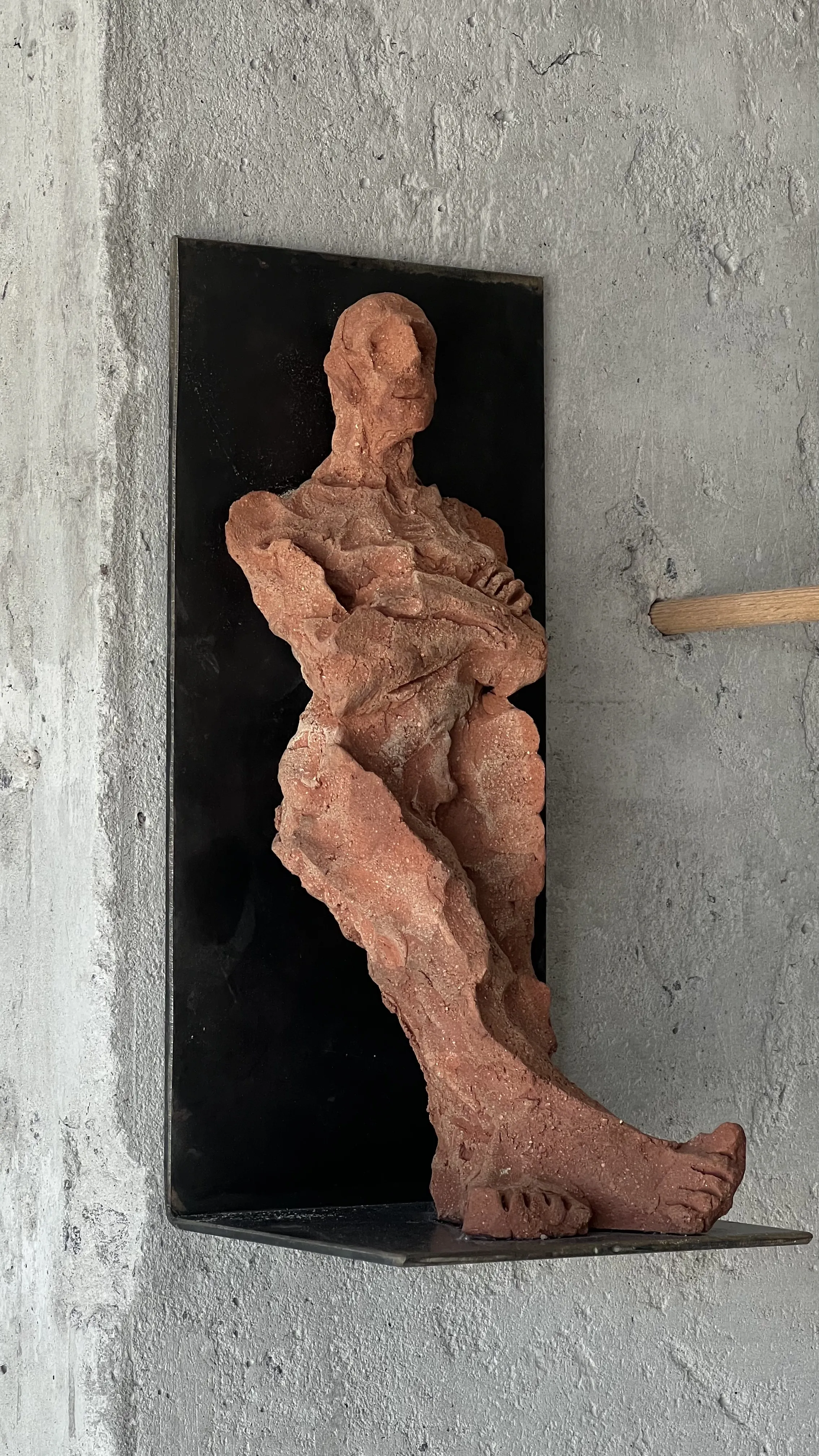 Image of observer by Denys Shimanskyi, size: 27х13х12, made of ceramics, chamotte, metal, Sculpture medium, from львів, part of the сухоцвіти series, priced at $300 Photo 2 of 11.