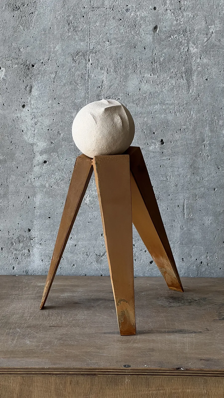 Image of balance by Denys Shimanskyi, size: 30х23х21, made of ceramics, chamotte, metal, Sculpture medium, priced at $400 Photo 1 of 9.