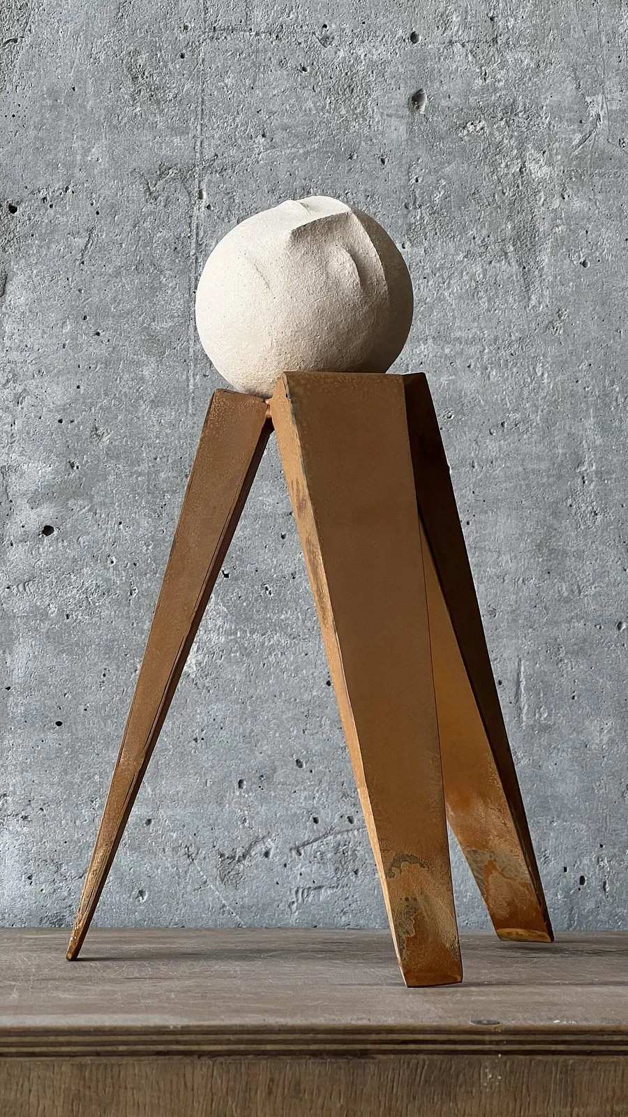 Image of balance by Denys Shimanskyi, size: 30х23х21, made of ceramics, chamotte, metal, Sculpture medium, priced at $400 Photo 7 of 9.