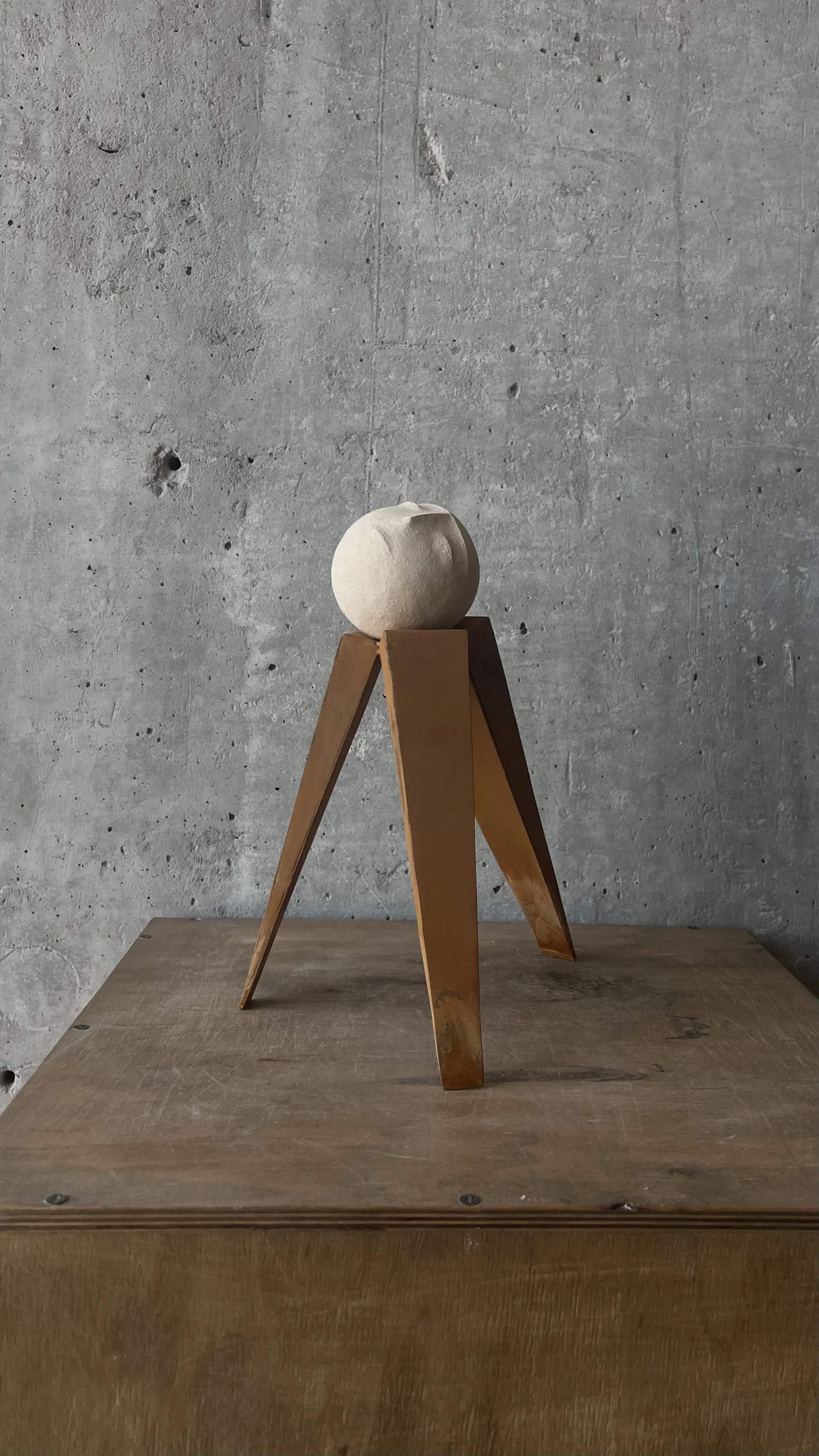 Image of баланс by Denys Shimanskyi, size: 30х23х21, Sculpture medium, priced at $400 Photo 2 of 9.