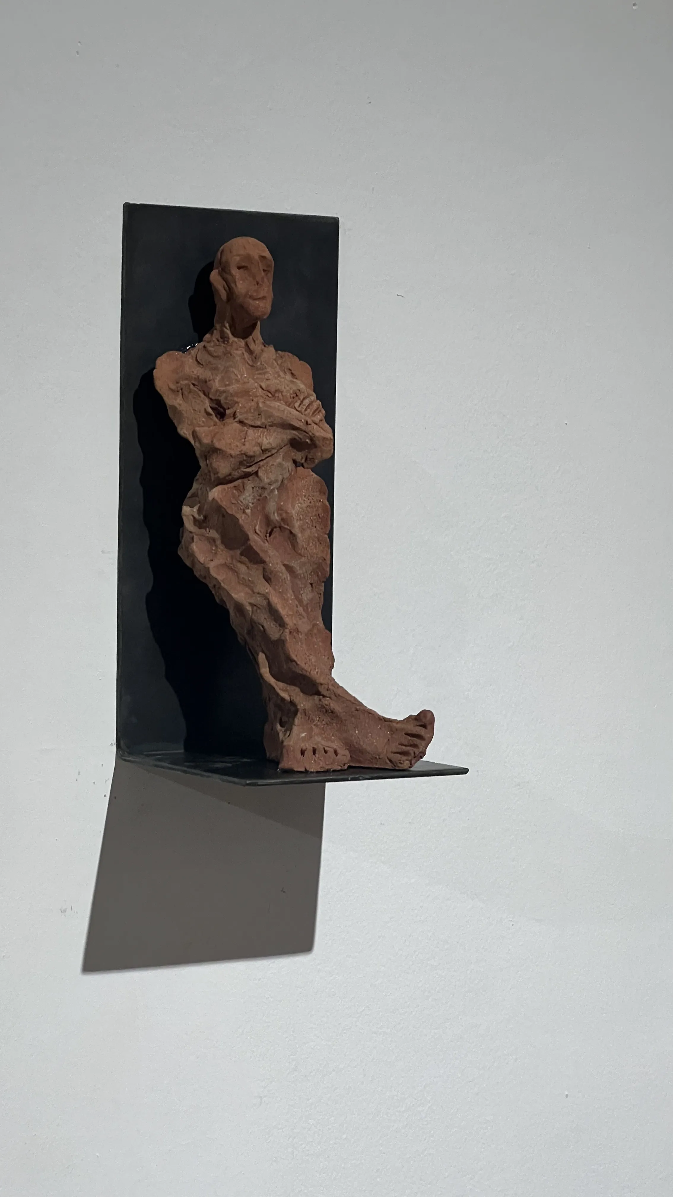 Зображення "спостерігач" від Денис Шиманський, розмір: 27х13х12, матеріали: кераміка, шамот, метал, медіум: Скульптура, місто: львів, серія: сухоцвіти, ціна: $300 Фото 10 з 11.