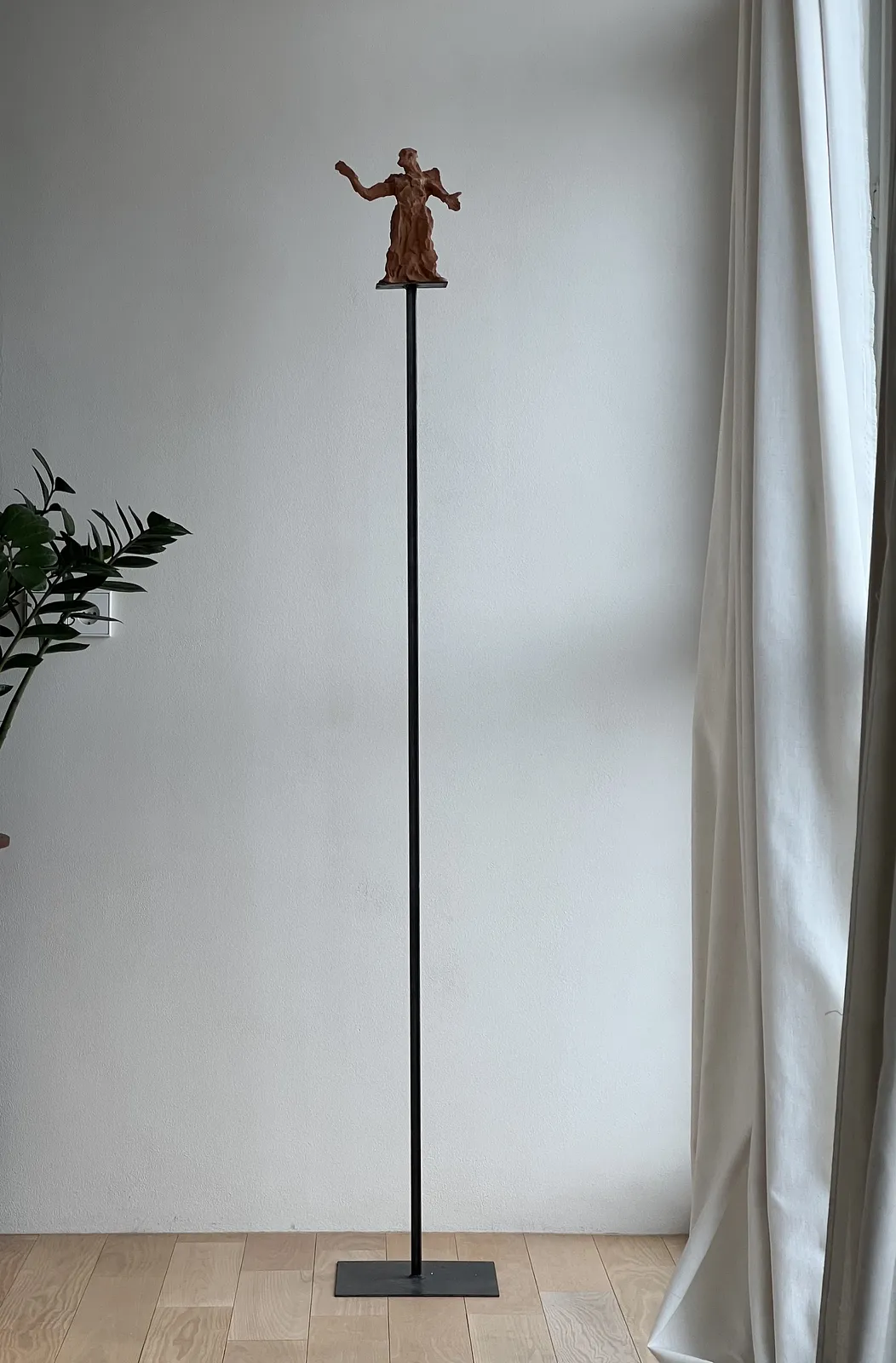 Image of Poet by Denys Shimanskyi, size: 183х26х26см, made of ceramics, chamotte, metal, Sculpture medium, part of the сухоцвіти series, priced at $300 Photo 4 of 6.